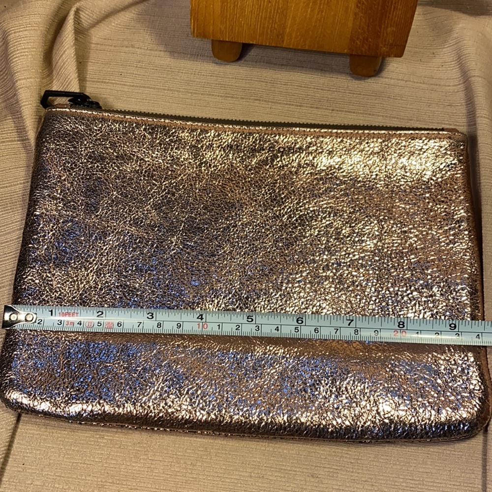 NWOT Marc Jacobs leather zipper pouch/clutch - Picture 8 of 13